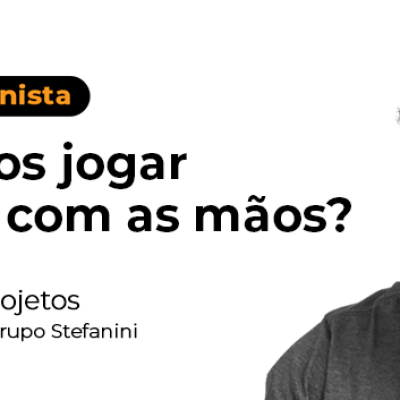 Podemos jogar futebol com as mãos?